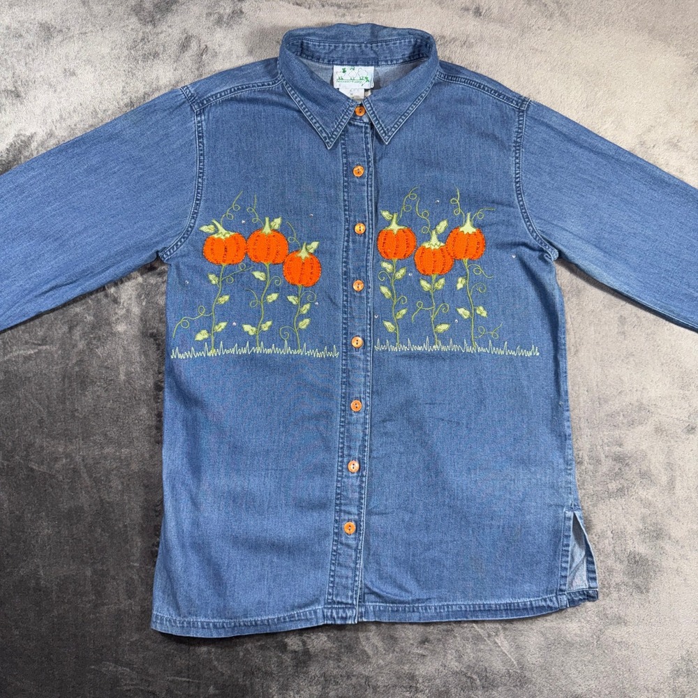 Quacker Factory Denim Pumpkin Embroidered Shirt Medium Blue Fall Harvest A-15507